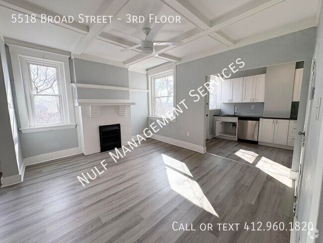 Building Photo - 3 bed, 2 bath apartment in Garfield Unit 3rd Floor