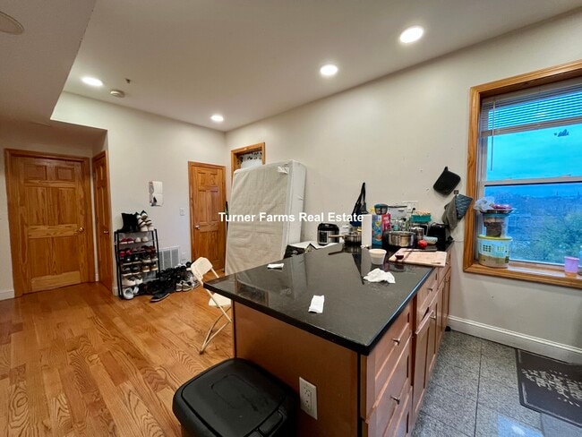 Photo - 20 Winthrop St Unit 3