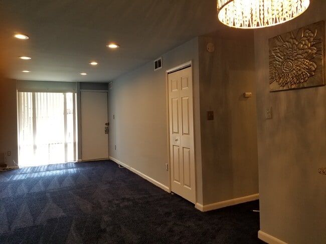 Photo - 514 Wilson Bridge Dr Unit A2