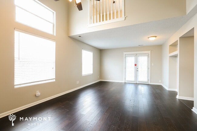 Photo - 202 S Huntsman Blvd