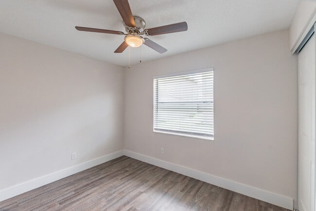 Photo - La Tierra Verde