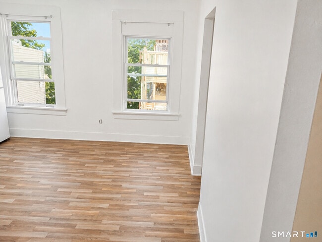 Photo - 159 Fillmore St