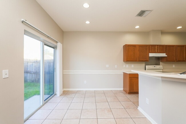 713 Star Pointe Dr