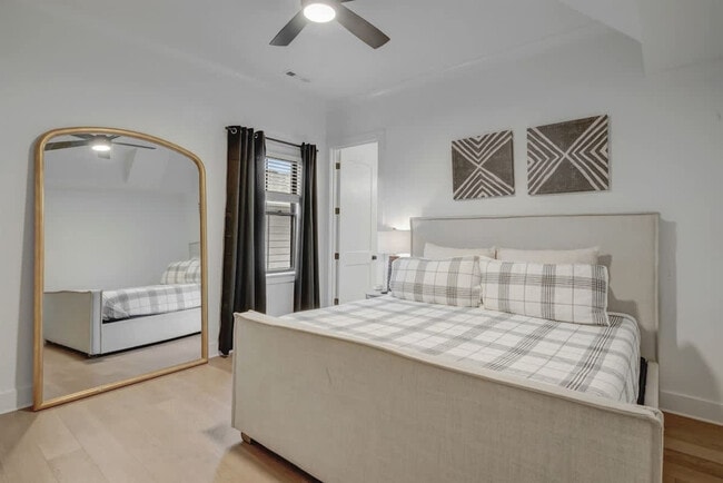 Photo - 5816 Morrow Rd Unit ID1051667P