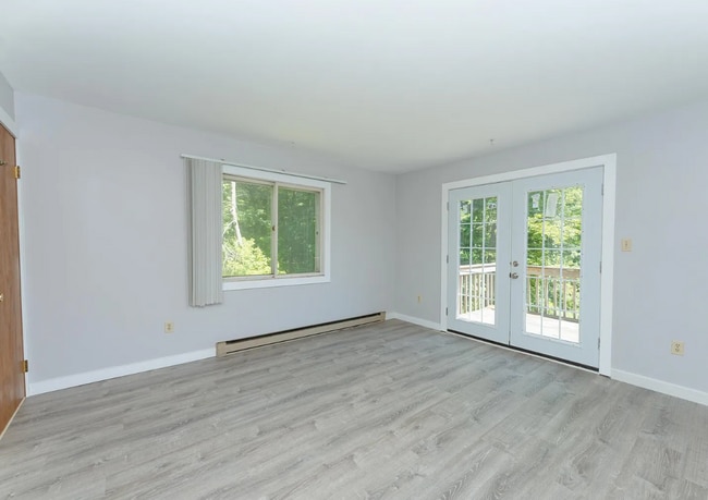 Photo - 6067 Veeder Rd Unit Apartment B