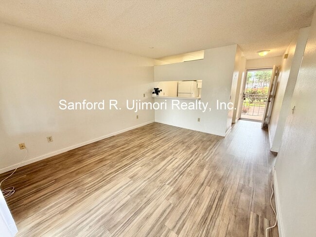 Photo - lumiu103 Unit 1