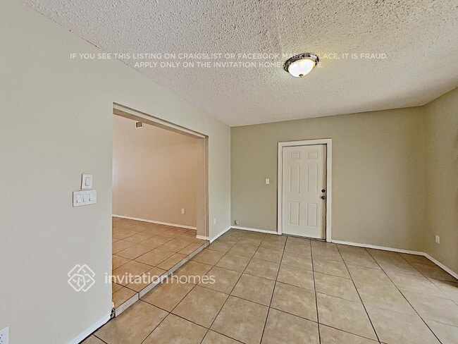 Photo - 6829 Compass Ct