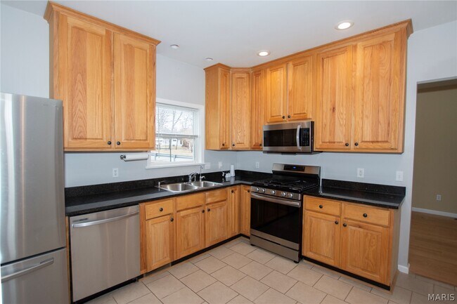 Photo - 14 Jefferson Ave