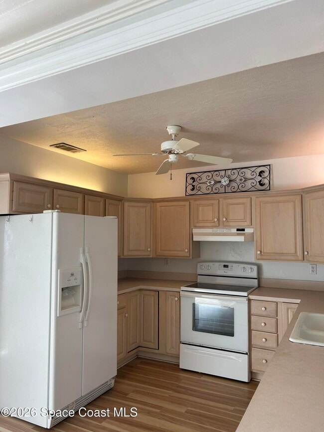 Photo - 832 Thomas Barbour Dr