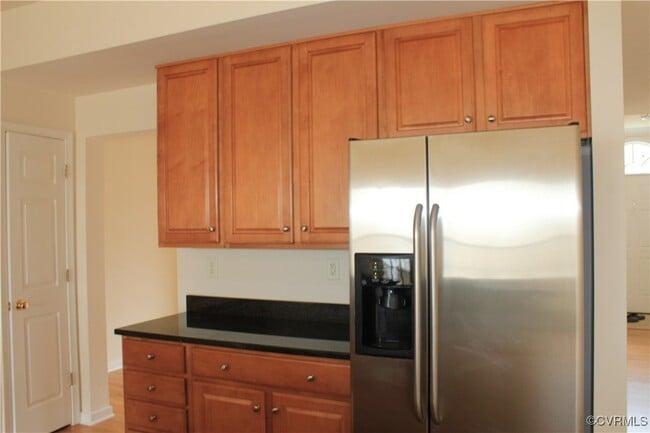 Photo - 1329 New Haven Ct Townhome