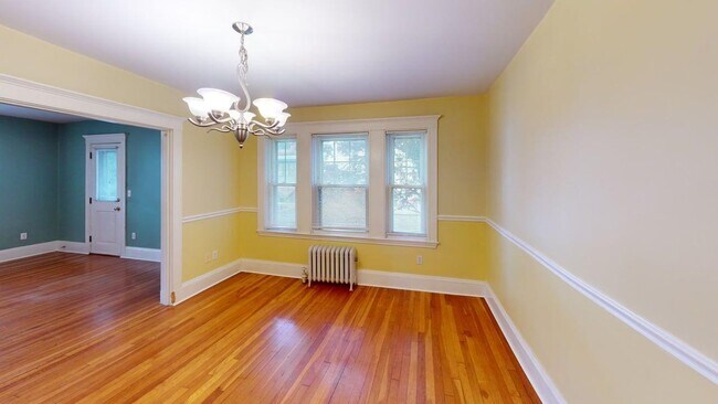189 Wordsworth St Unit 1