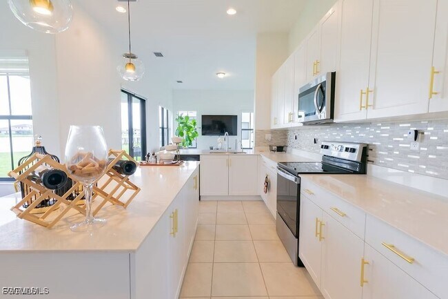 Photo - 5040 Frattina St.