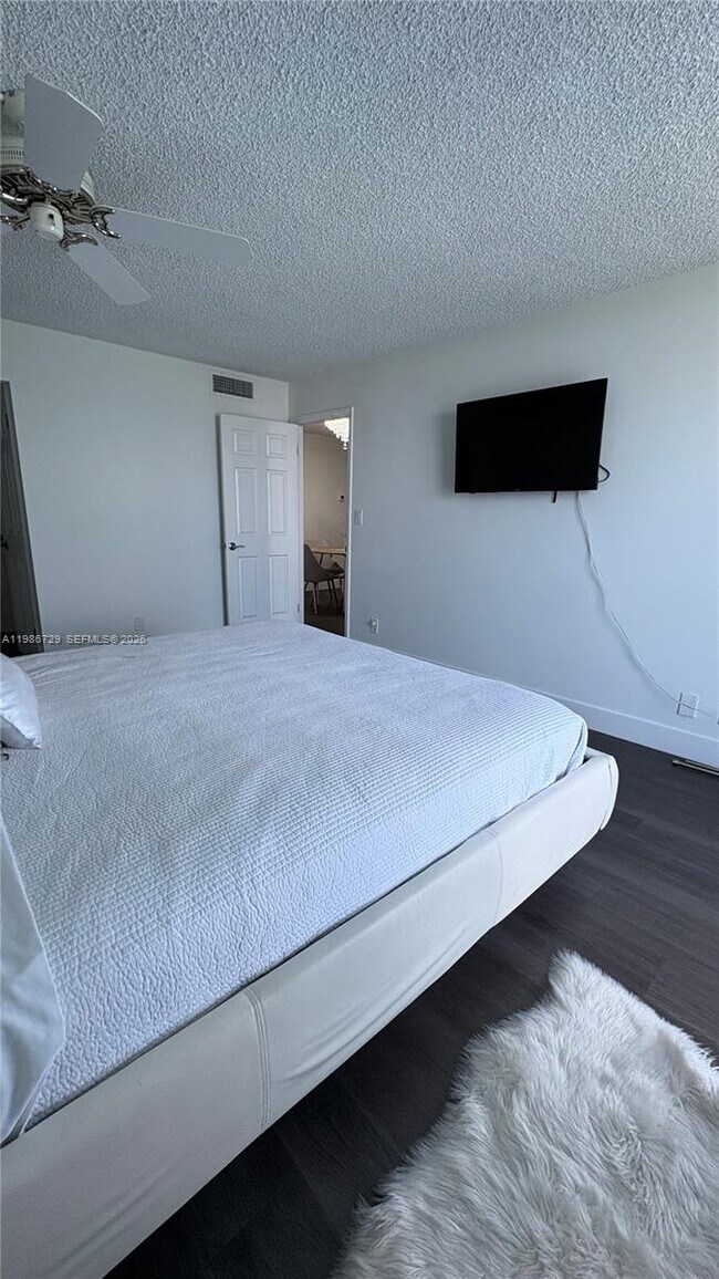 Photo - 299 NW 52nd Terrace Unit PH-X