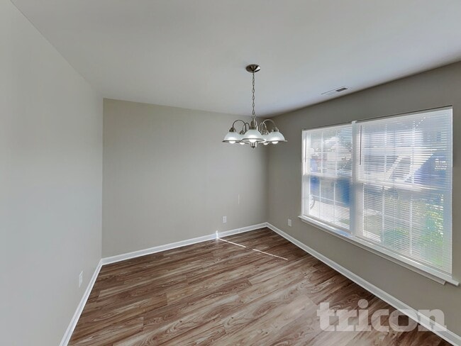 Photo - 3617 Sherbourne Ln