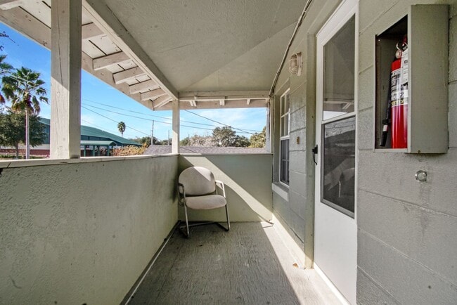 Photo - 1002 Avenue E Unit 4