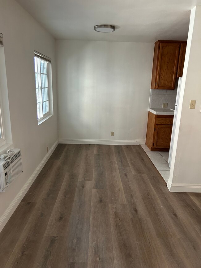 Photo - 5716 Laurel Canyon Blvd