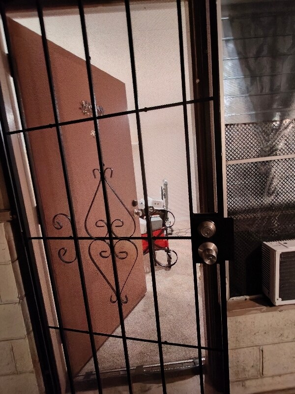 Photo - 821 Kinau St