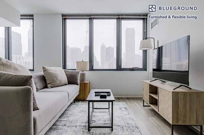 Photo - 637 N Wells St Unidad FL20-ID1190