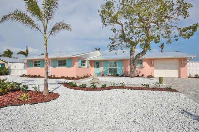 Photo - 605 Concord Ln