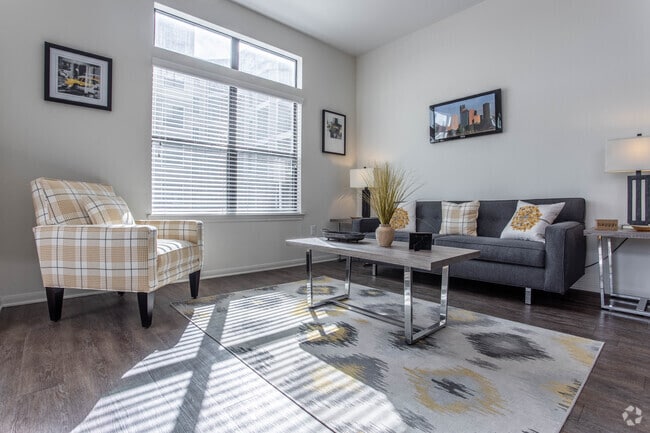 Photo - Hot Deal: 1 Month + Waived Fees! Unit HM1