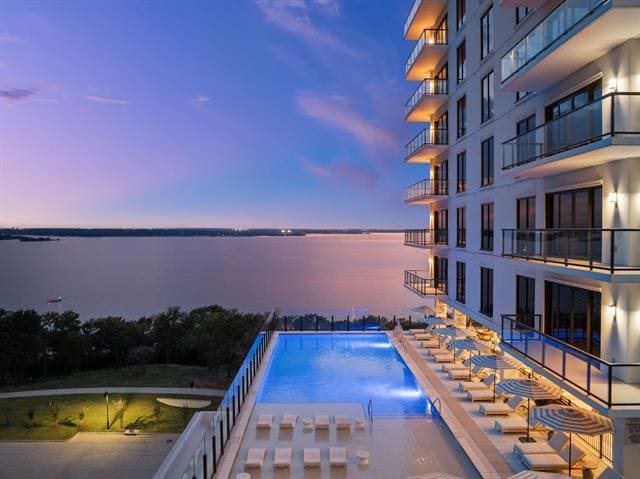 Photo - 3111 Sunset Blvd Apartment Unit 915