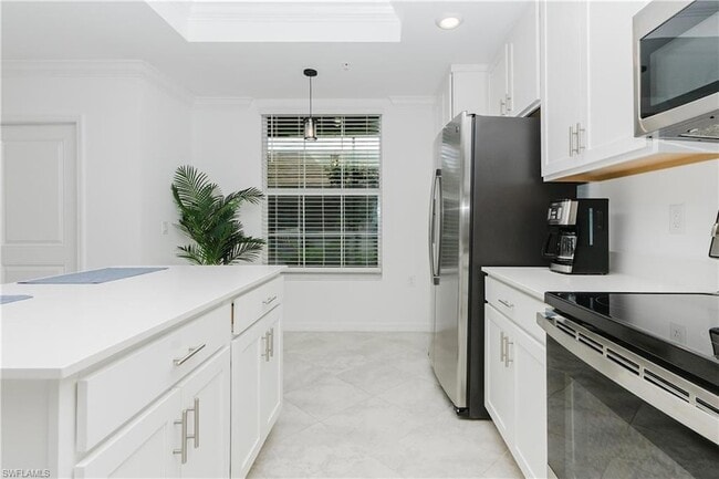 6023 Ellerston Wy