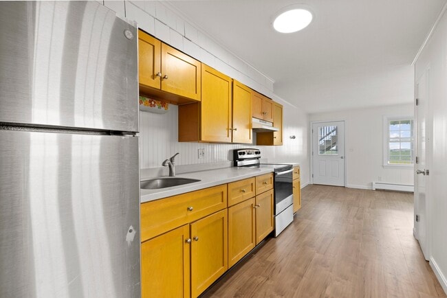 Photo - 497 Winnacunnet Rd