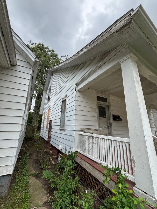 Photo - 609 Tracy St