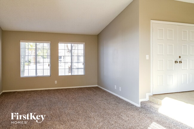 Photo - 134 Arbor Way