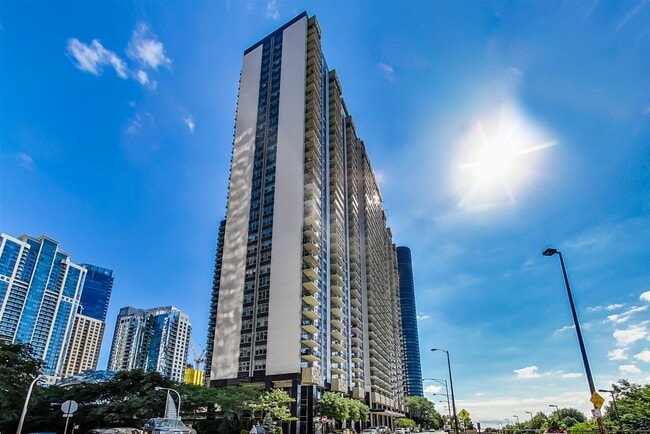 Photo - 400 E Randolph St Condo Unit 2324