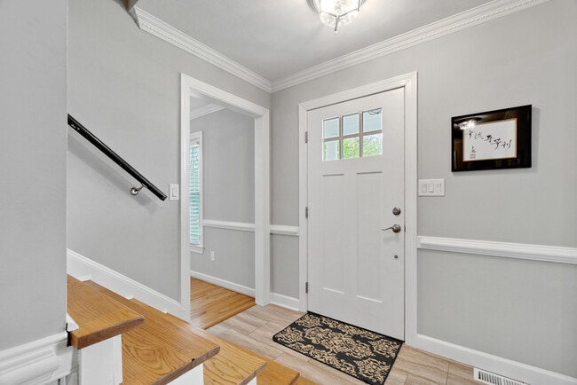 Photo - 717 Hempstead Ct