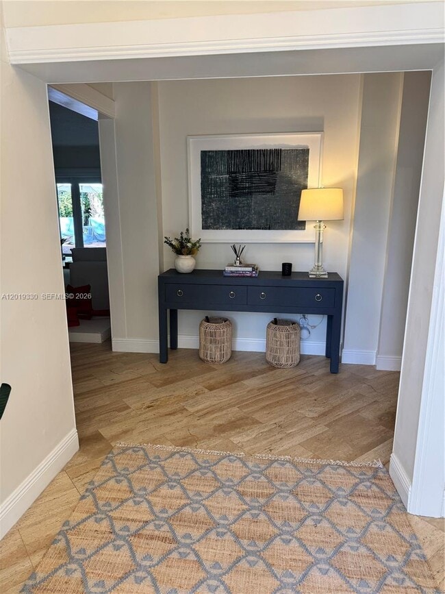 Photo - 125 W Sunrise Ave