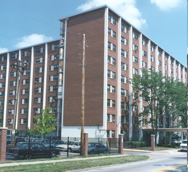 Photo - Riverview Apartments