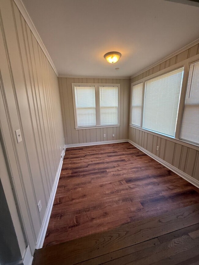 Photo - Newly Renovated Cozy & Convenient