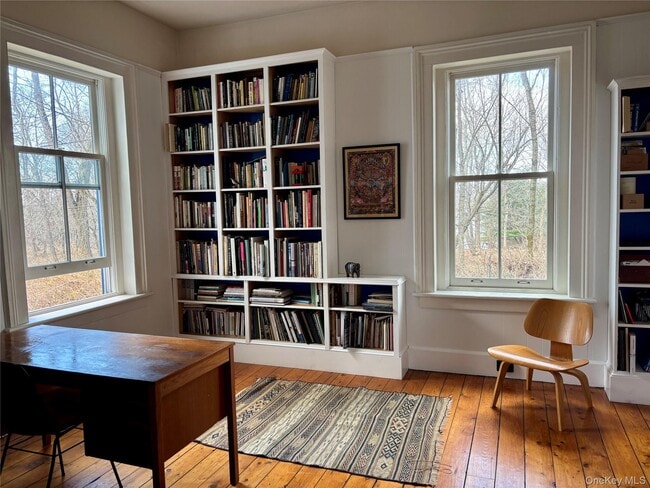 Photo - 225 Barrytown Rd