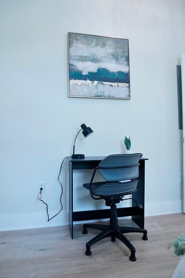 Photo - 1131 Garfield St