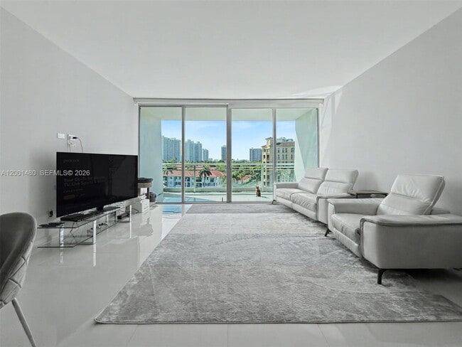 Photo - 2950 NE 188th St Unit 435