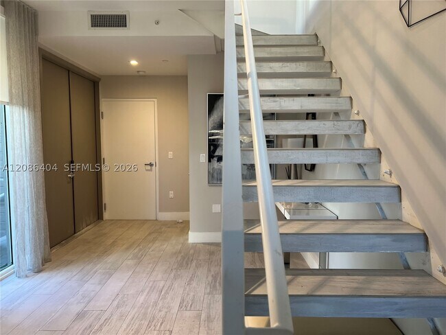 Photo - 1000-1099 99th St Unit 6