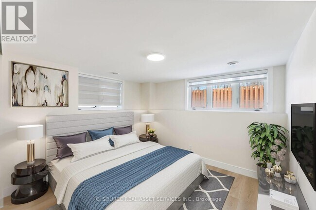 Photo - 168 Gosling Cres