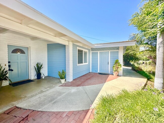 Photo - Beautiful Home, in Quiet Country Setting, Large, Private, Fenced Yard Space, with Landscaper Incl...