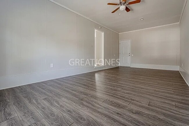 Photo - 4 N Kings Dr