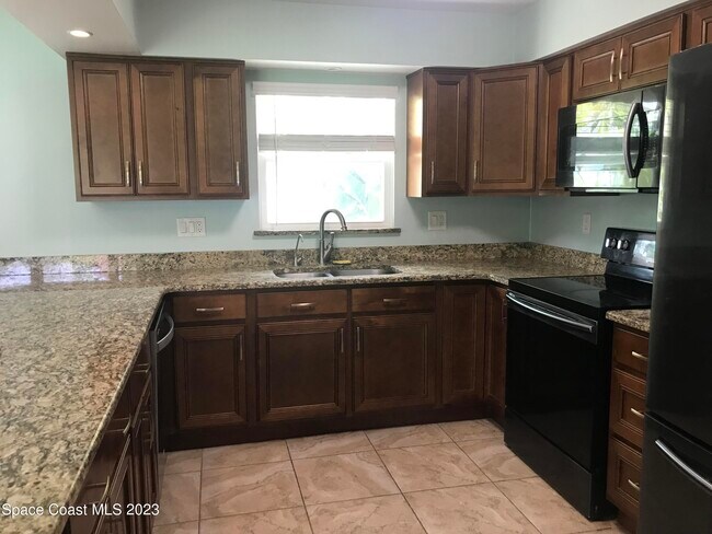 Photo - 136 Atlantic Dr