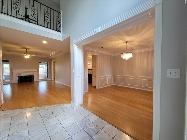 Photo - 2214 Old S Dr