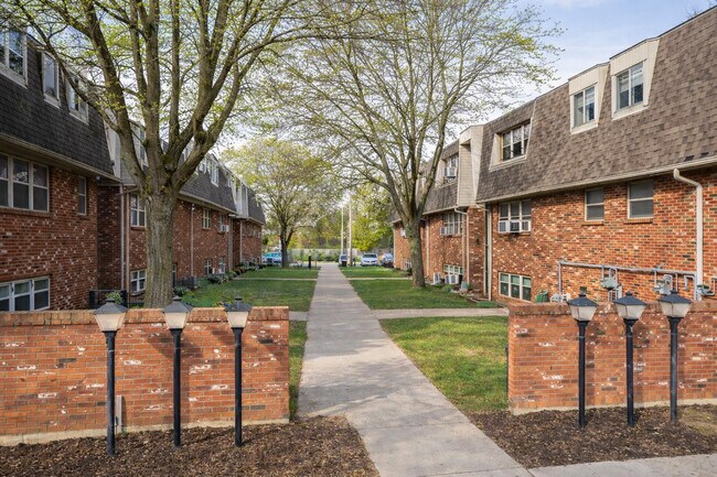 McKaig Court Apartments