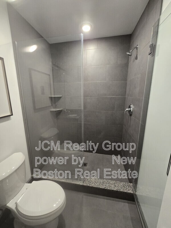 Photo - 165 Hawthorne St Unit Studios