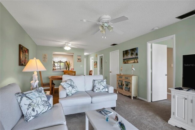 5205 Lake Village Dr Unit 16