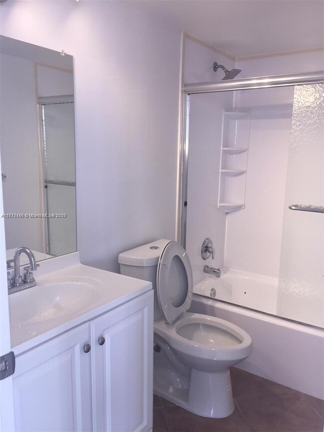 Photo - 2025 NE 164th St Unit 516