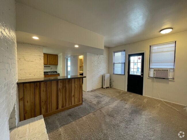 Building Photo - Hudson Oakland Rental