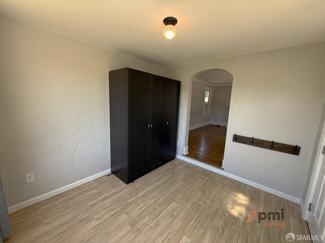Photo - 1435 Cedar St