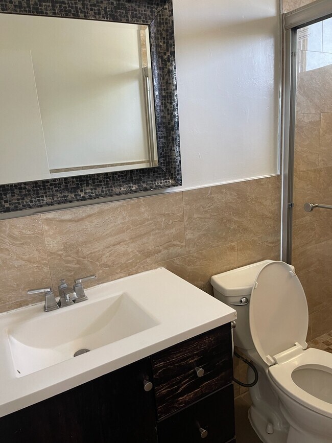 Photo - 6116 Cashio St Unit 3